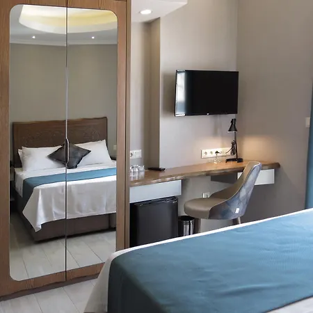 Galatahan Karakoy Hotell 4*