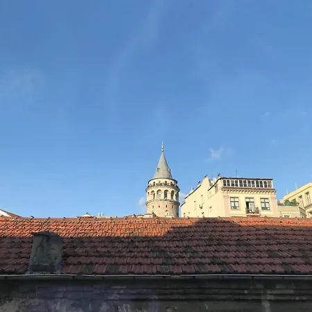 Galatahan Karakoy 3*