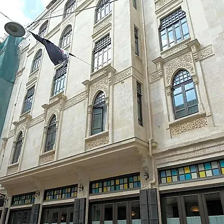 Galatahan Karakoy 3*
