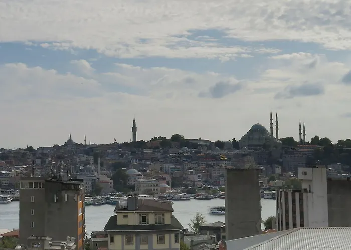 Hotel Galatahan Karakoy 3*